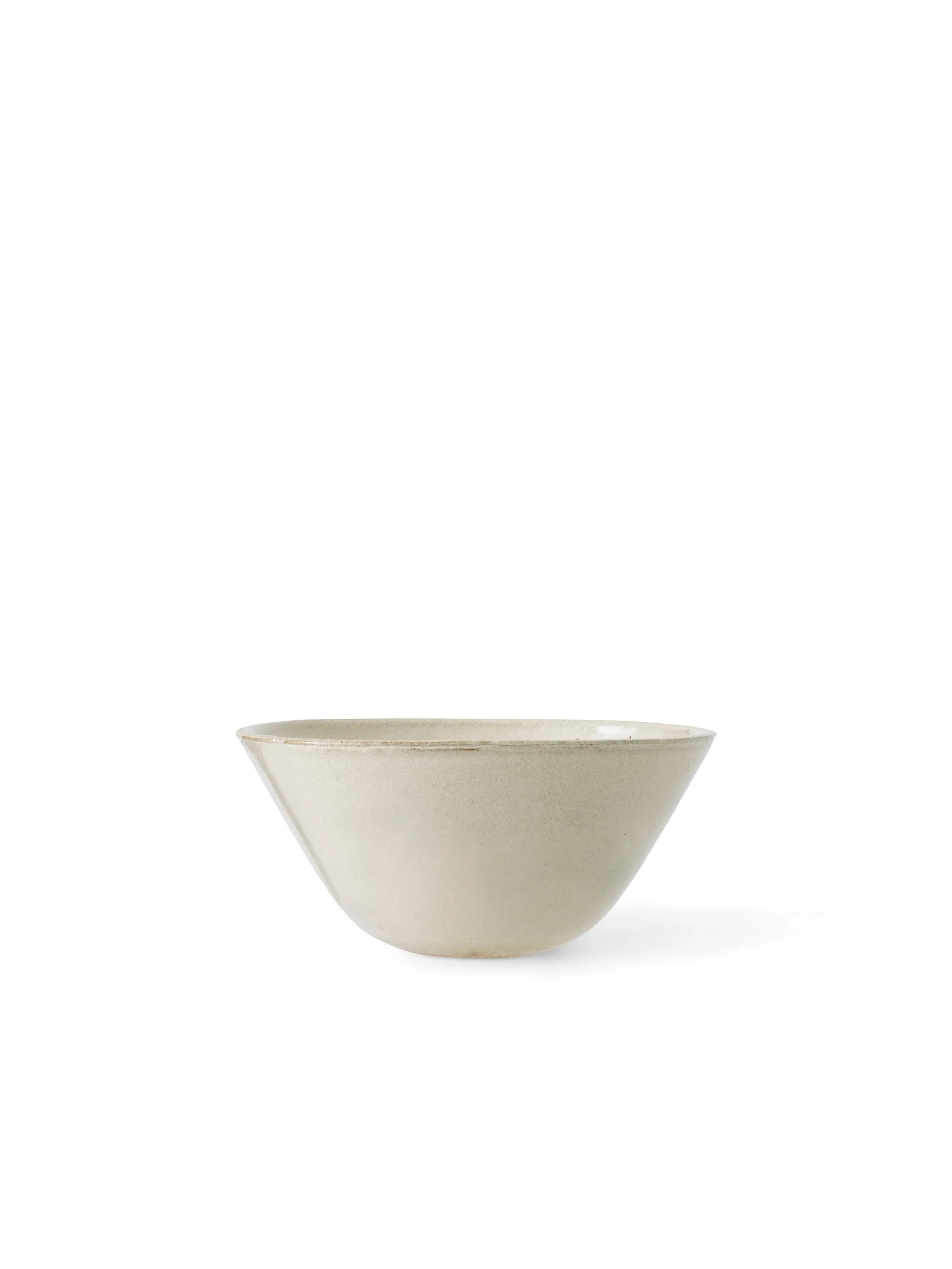 Front view of the Daiza Planter H45.5. A conical, off-white ceramic planter bowl with a subtly textured and speckled finish.