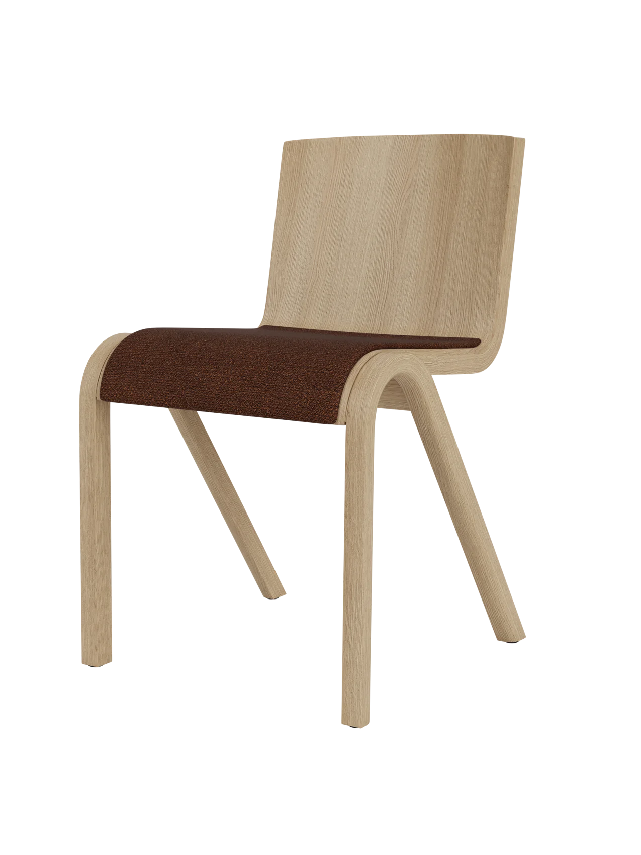 A three-quarter view of the Ready Dining Chair with a natural oak veneer frame and a seat upholstered in brown bouclé fabric.