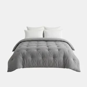 Colcha de veludo de poliéster MILA cama 90cm cor cinzento escuro da Conforama, fotografia 1