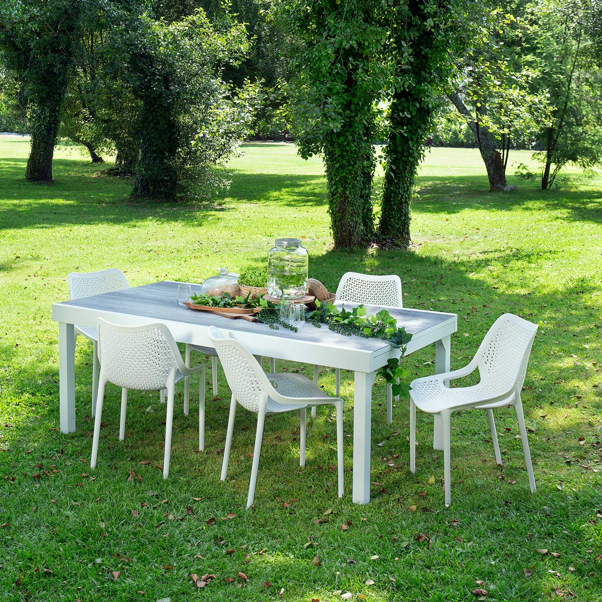 Conjunto de mesa PIAZZA extensível e 6 cadeiras OXY brancas da hôma, fotografia 1