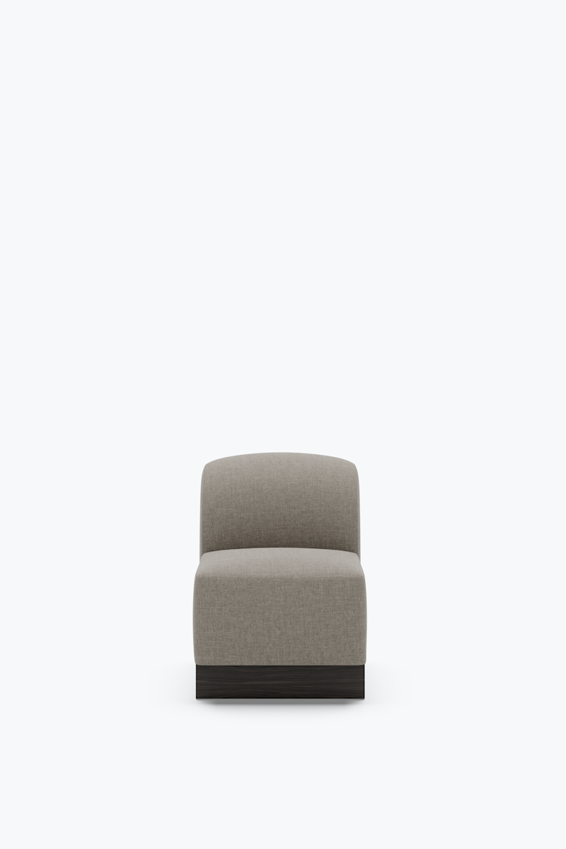 Shore Dining Curved End Right Plinth Module de New Works
